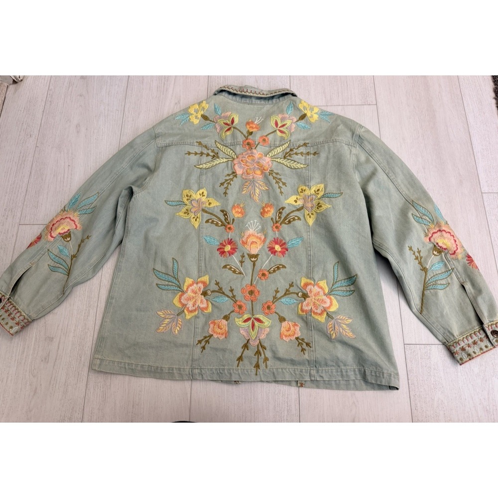 Johnny Was Denim Floral Embroidered Jacket Sz XL - Picture 6 of 11